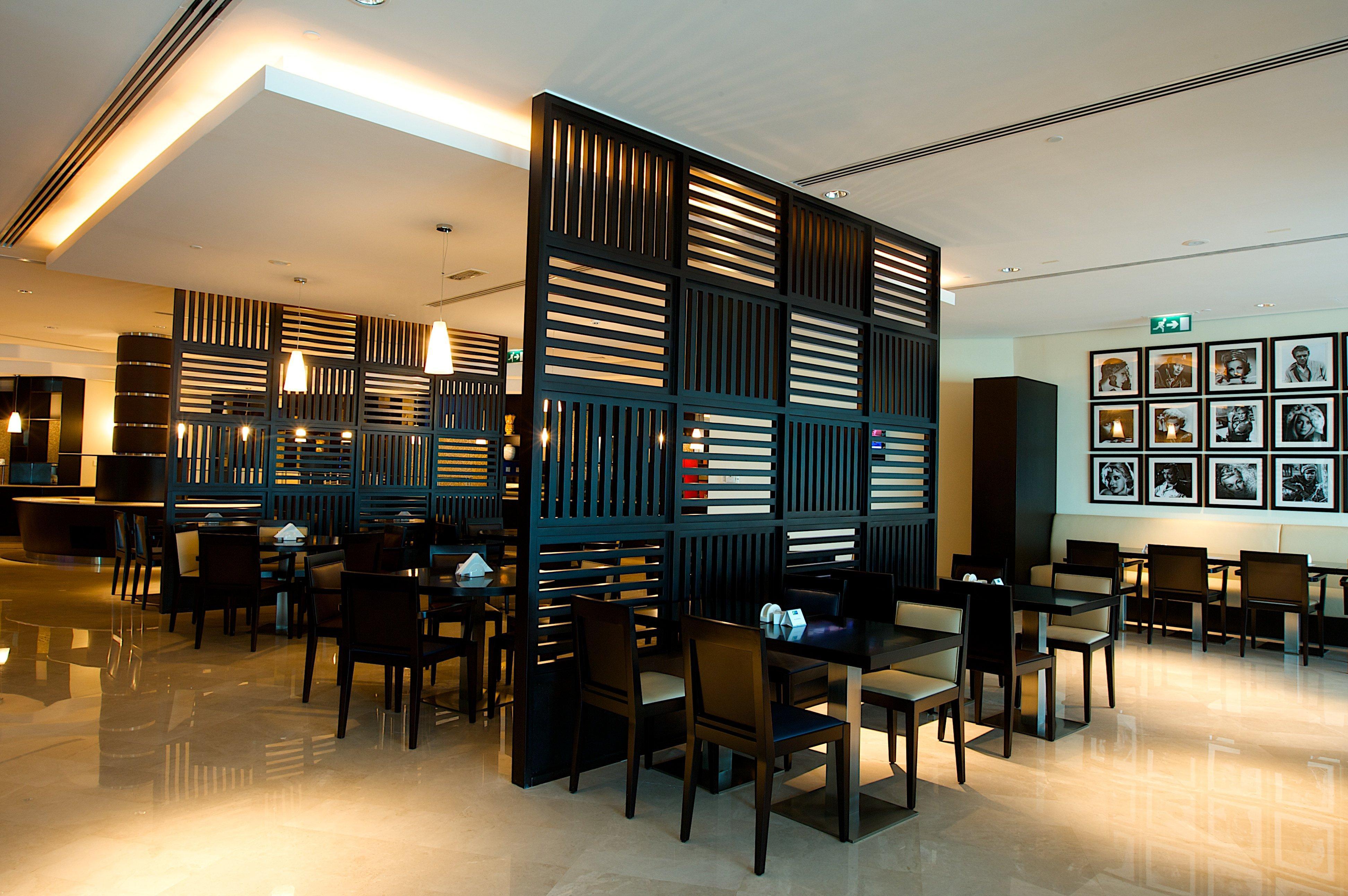 Holiday Inn Express Dubai Airport, An Ihg Hotel Restaurant photo
